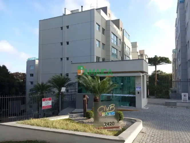 Apartamento á venda no Club San Marino na Avenida Manoel Ribas - Vista Alegre - 5406