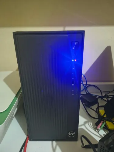 Computador Intel Core I5-10400, 8GB DDR4, HD 1TB