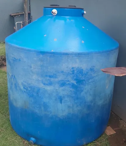 Caixa d'água de 2500 litros