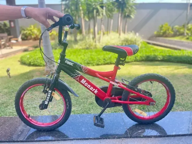 Bicicleta infantil Monark BMX - estado seminova