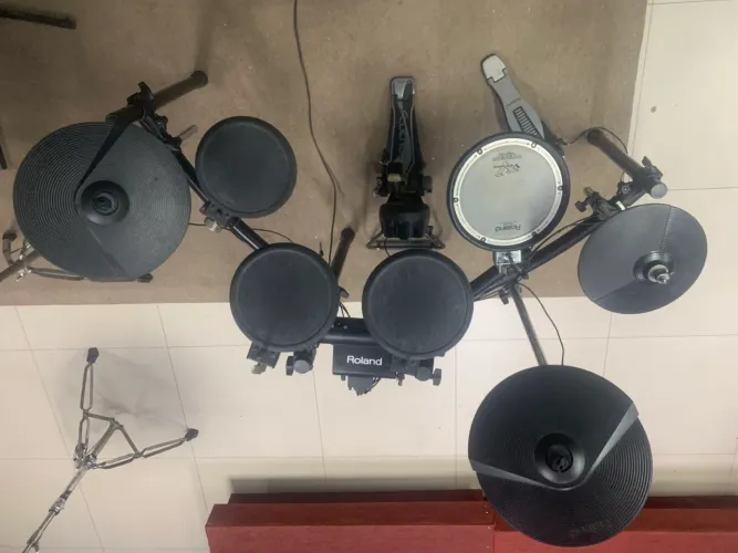 Bateria Eletrônica Roland