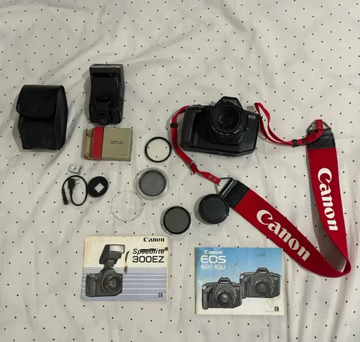 Kit câmera Canon EOS 620 ( com lente 50 mm e flash speedlite 300EZ)