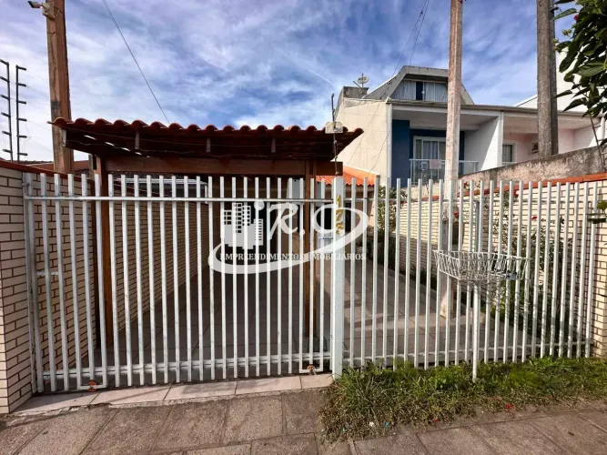 RC Imoveis vende casa no Guanchinho