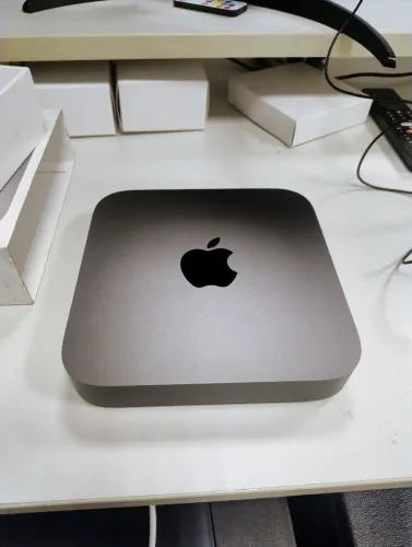 Mac Mini 2018 (modelo A1993) - Seminovo - Excelente estado de conservação