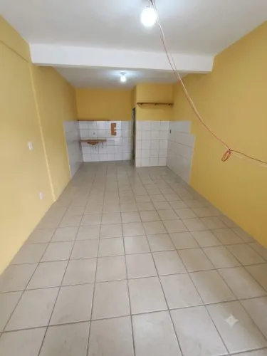 VENDE- SE E ALUGA LOJA EM FORTALEZA