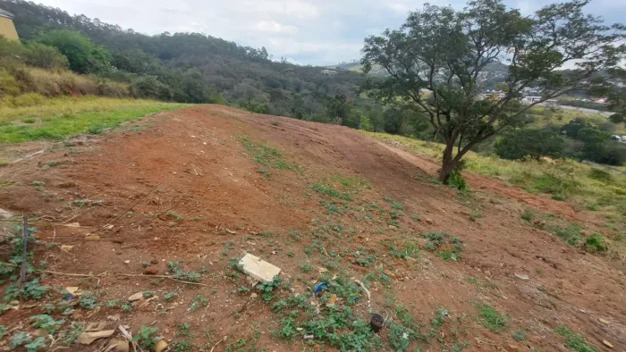 Lote dentro condomínio 1280m no Pé da Pedra Grande - Atibaia - SP