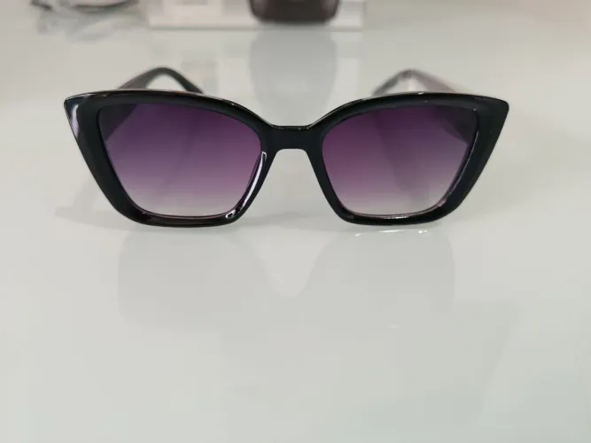Óculos Escuro Feminino - NOVO - Aceito cartão