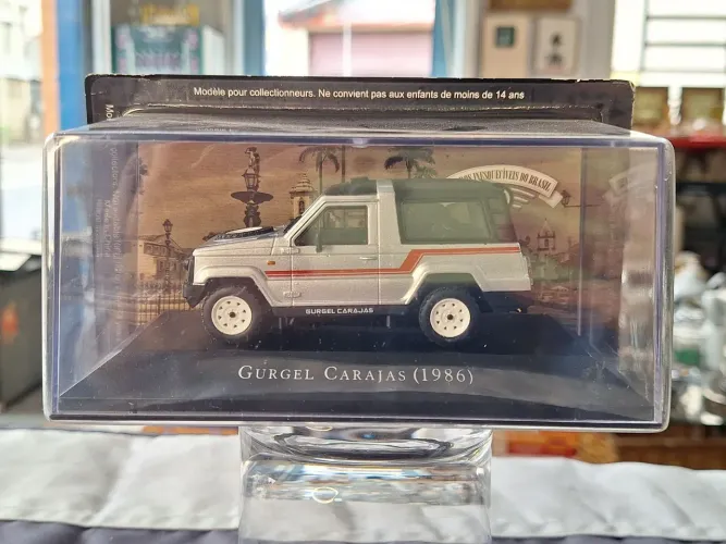 Miniatura Gurgel Carajás 1986 Lacrada Carros Inesquecíveis do Brasil