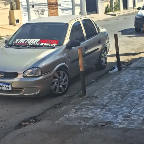 Chevrolet Corsa SED Class.spirit 1.0/1.0 Flexpower (álcool) 2005