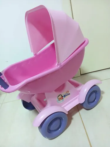 Carrinho de Boneca Berço Soneca Tilin