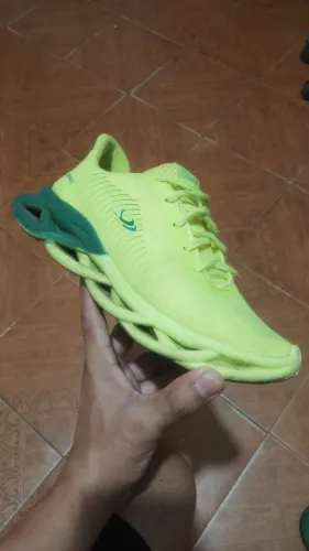 Tênis Esporte