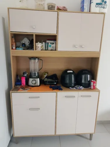 Armário de cozinha semi novo 700