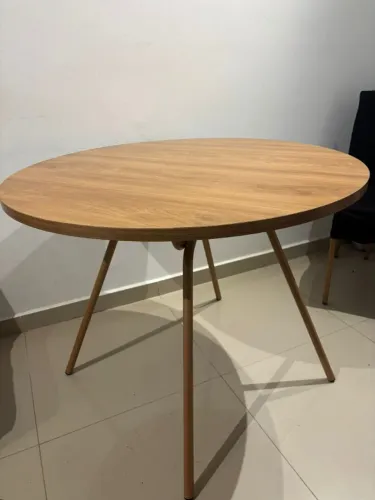 Conjunto Mesa Redonda + 4 Cadeiras