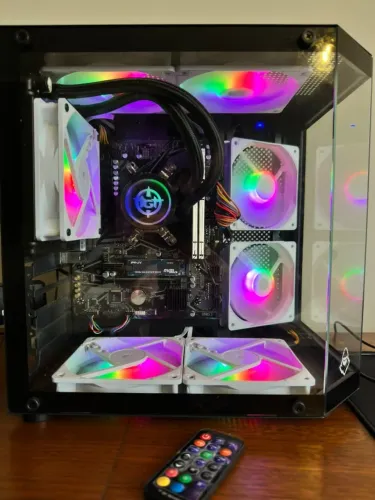 PC Gamer Ryzen 5 5600G + 16GB 3200MHz + NVME 500GB