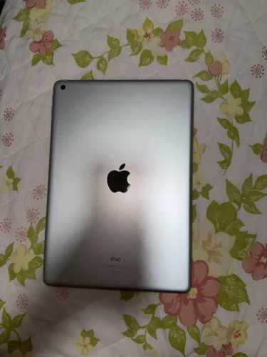 iPad 7ª geração - 128gb