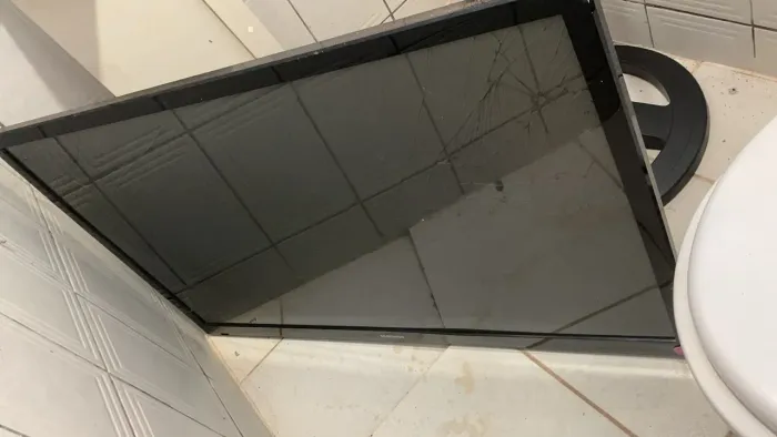 Tv Samsung Retirada de peças!