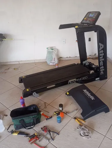 Manutenção e Conserto de Esteiras Ergométricas