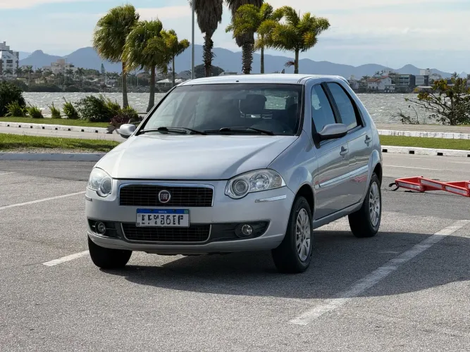 Fiat Palio ELX 1.0 Fire/30 Anos F. Flex 8V 4P 2010