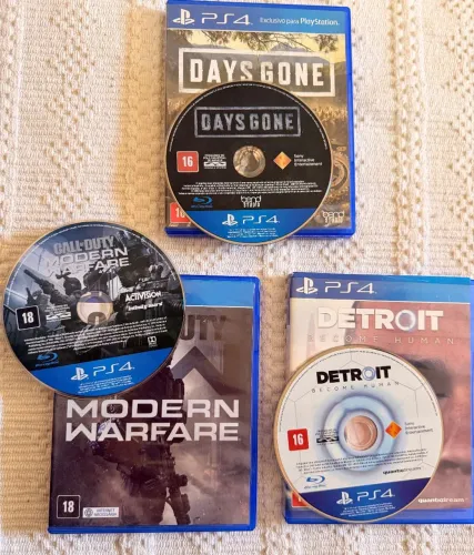 os 3 jogos de Ps4 por 200