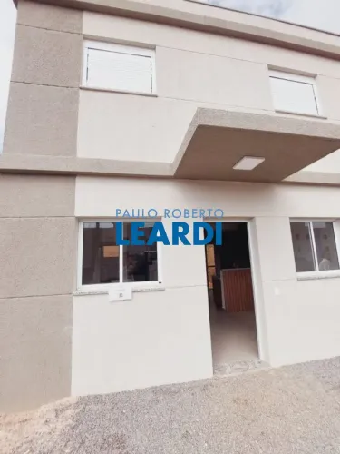 CASA EM CONDOMÍNIO - JARDIM BANDEIRANTES - MG