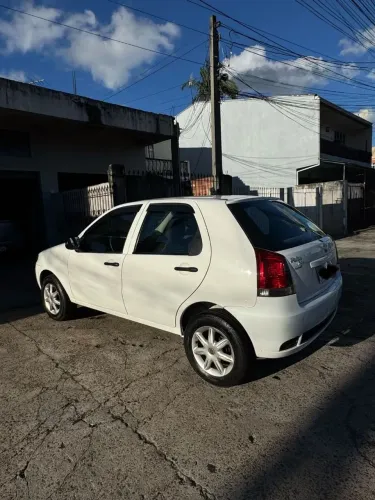 Fiat Palio Celebration 1.0 Fire Flex 8V 4P 2016