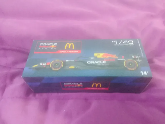 Carrinho miniatura para colecionadores