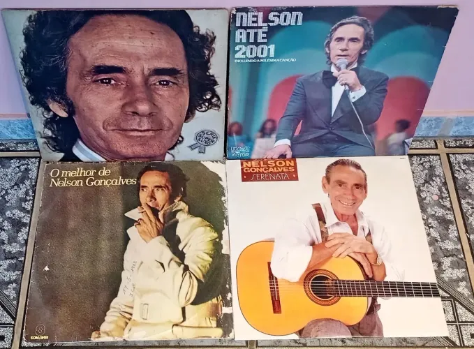 LPs - Nelson Gonçalves - lote com 04 discos de vinil 