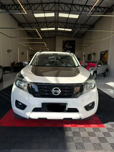 Nissan Frontier Attac.cd 4X4 2.3 Bi-TB Die. AUT 2019