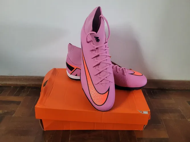 Chuteira NOVA Society Mercurial 10 Academy N°44