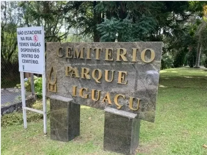 Vendo Jazigo Cemitério Parque Iguaçu