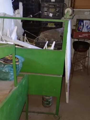 Bancadas de sacolão / hortifruti em metal - 6 unidades