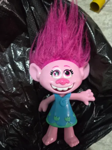 Popy trolls