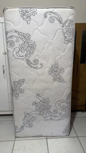 CAMA DE SOLTEIRO