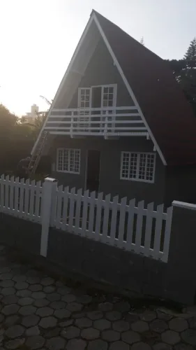 Vendo casa tipo chalé
