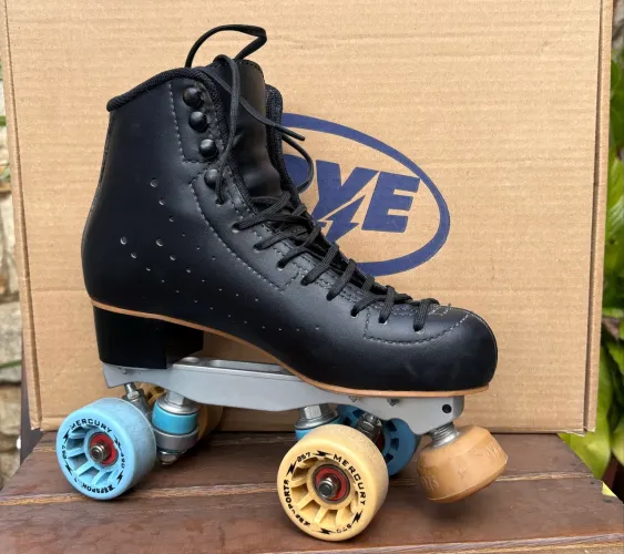 Patins Rye Millenium quad profissional