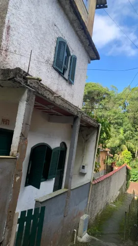 Aluga-se casa no início da Mosela