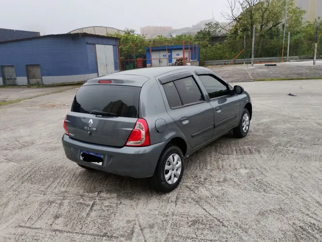 Renault Clio Rn/alize/expr./1.0 Hi-power 16V 5P 2013