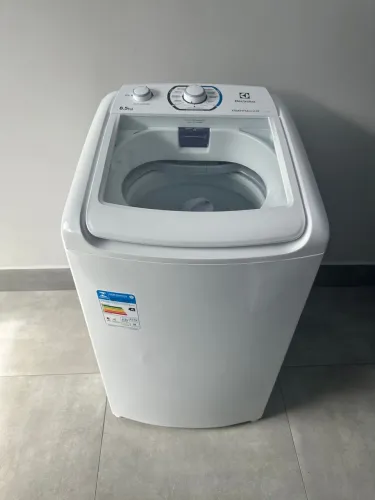 Maquina de lavar 8,5kg
