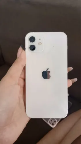 iPhone 12 seminovo 