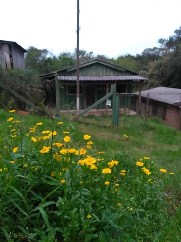 Vendo ótima casa de tijolos a vista