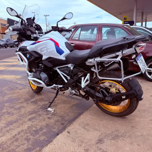 VENDO OU TROCO BMW R1250GS 2021