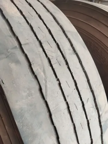 6 Pneus 2023 Goodyear 275/70R22.5 - 550 cada