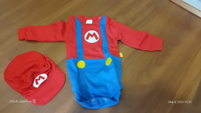 Roupa bebê Mário Bros