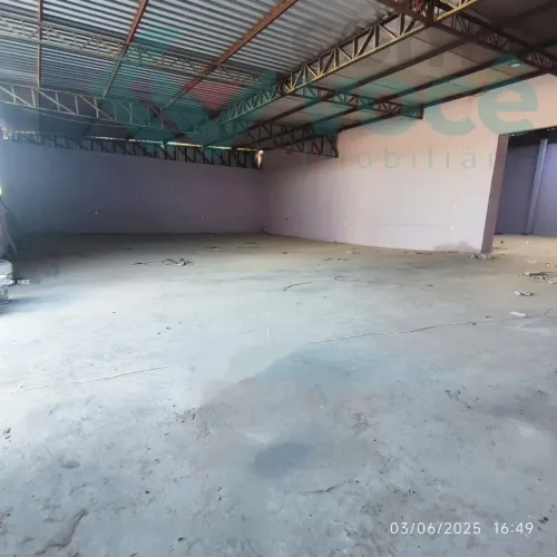 Galpão para Locação em Teresina, Santo Antonio, 2 banheiros