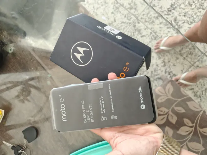 Moto E 13
