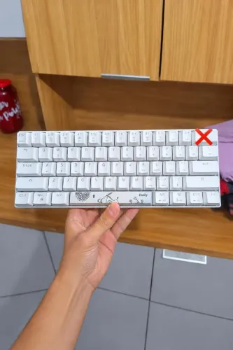 Teclado Moto Speed 60%, apenas a tecla de apagar não funciona