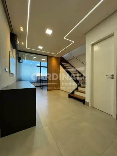 Sala Comercial à Venda no Edifício DUE UFFICIO em Campinas.