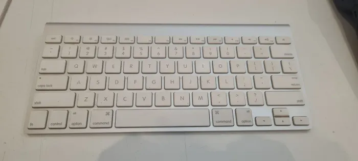 Teclado Bluetooth I-Mac 