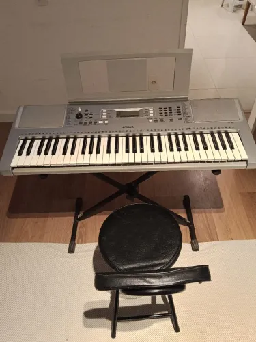 Teclado Yamaha YPT-360 + Suporte + Banco + Fonte Original - Impecável