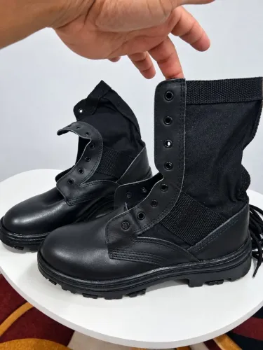 Coturno Militar